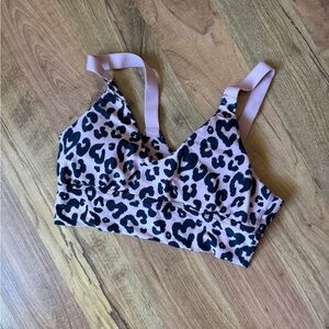 Aerie Pink Cheetah Sports Bra size small